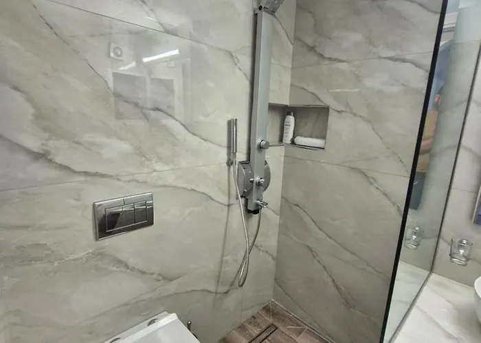 Anastasia House شقة شاراكي